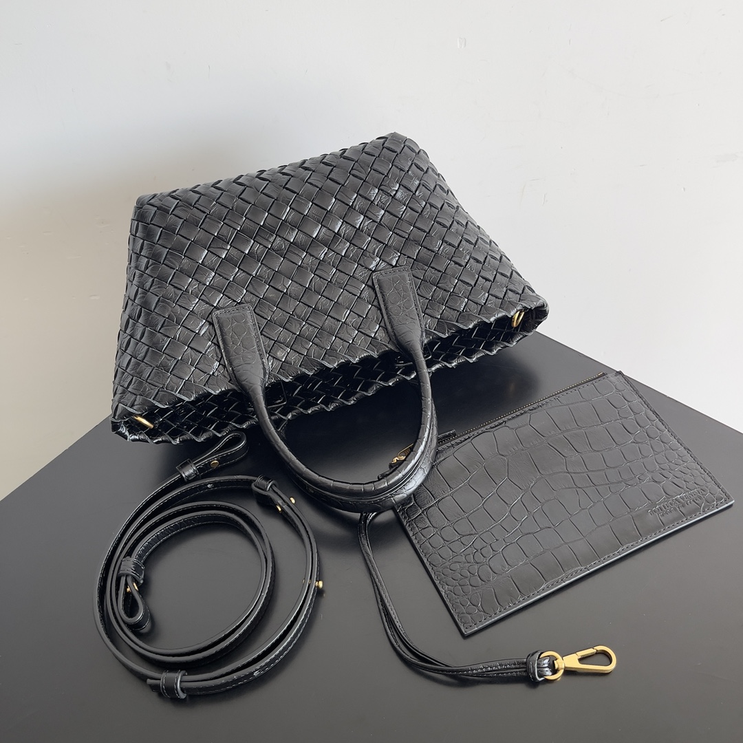 Bottega Veneta Shopping Bags